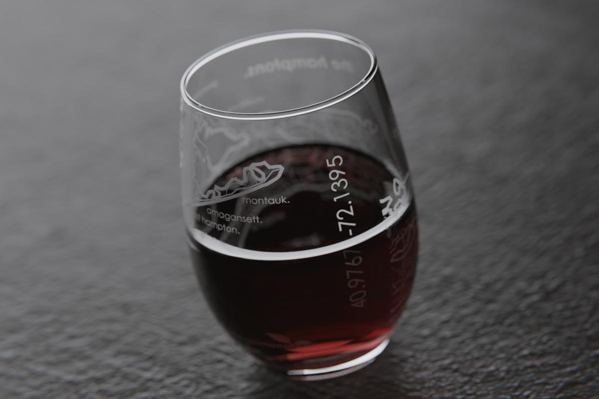 Hamptons NY Map Stemless Wine Glass